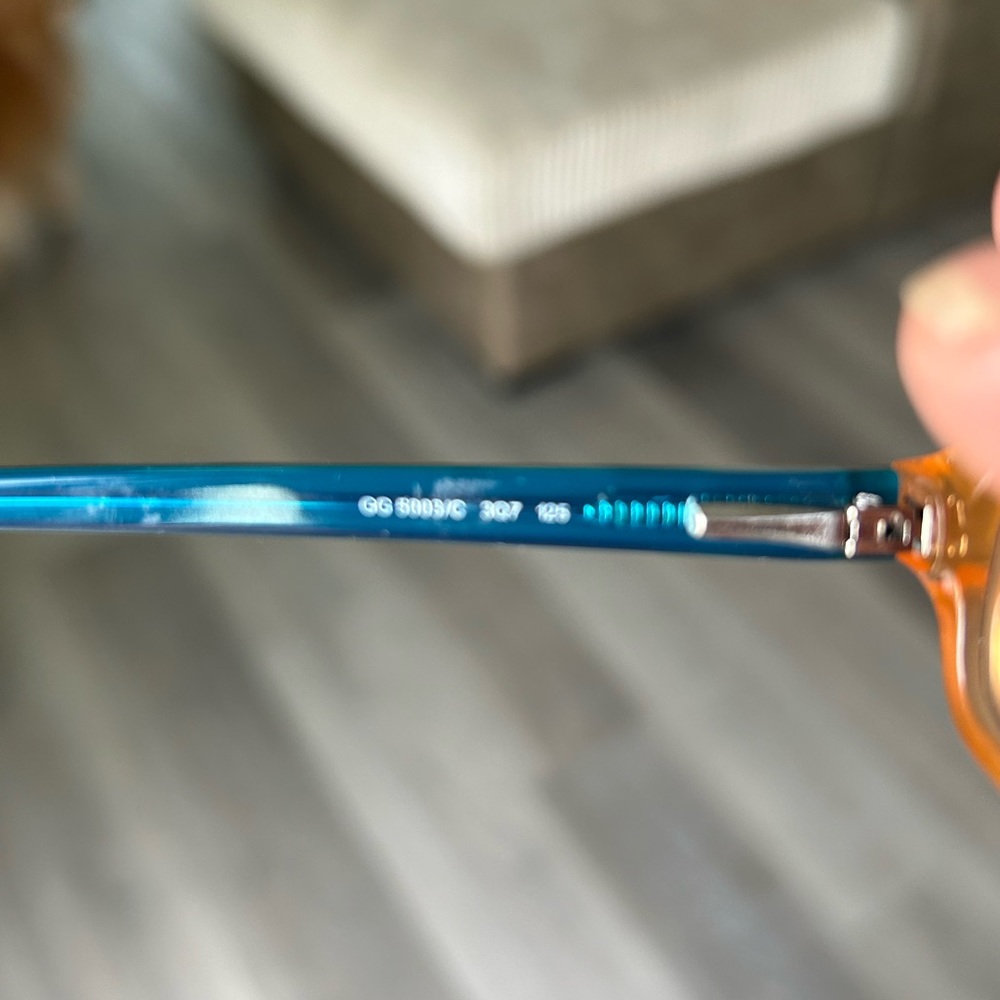 Gucci prescription eye frames - Picture 3 of 7